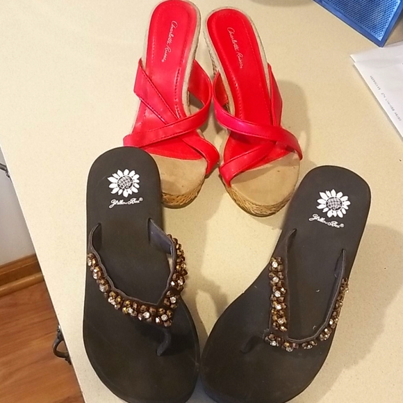 Sandals - Picture 1 of 3